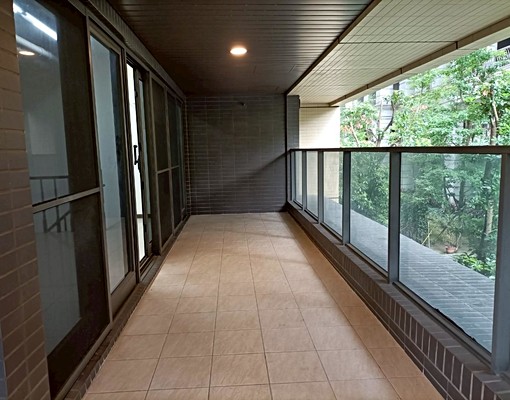 🏡板橋藝文青峰雙面採光金店面🏡 - Image 11