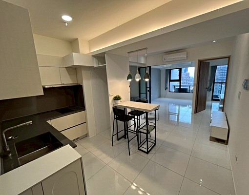 寵物友善｜亞灣海景｜全新兩房（可租車位） - Image 1