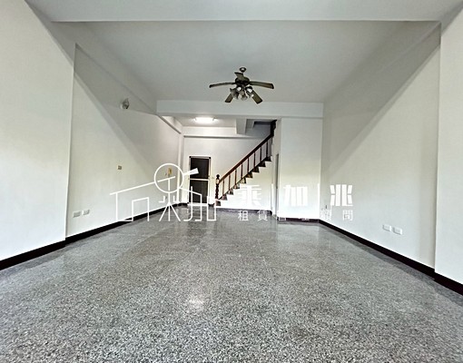 💥乘加兆帟閎💥帶您找4房門前可停汽車可寵優質透天厝 - Image 2