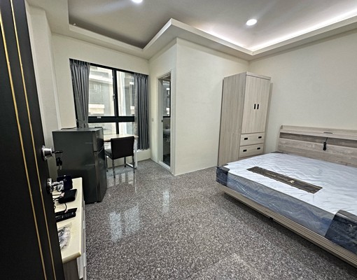 近中國醫★有電梯★租補★獨洗★ - Image 1