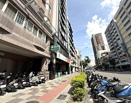 大兩房兩衛浴前後陽台/寵物可討論 - Image 15