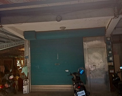 近市場大坪數一二樓透天,適合住家,員工宿舍,倉儲使用 - Image 1