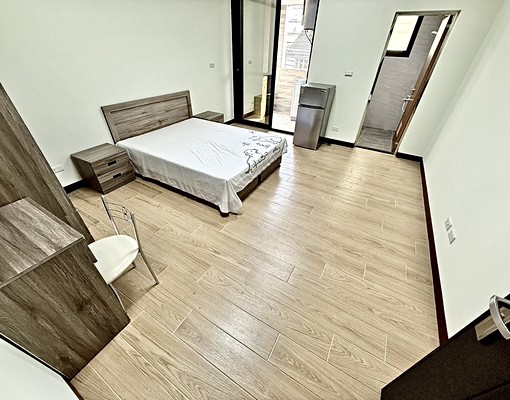 神岡✨潭雅綠園道🌟坪數大套房🌟室內機車位⚡️陽台獨洗曬 - Image 4