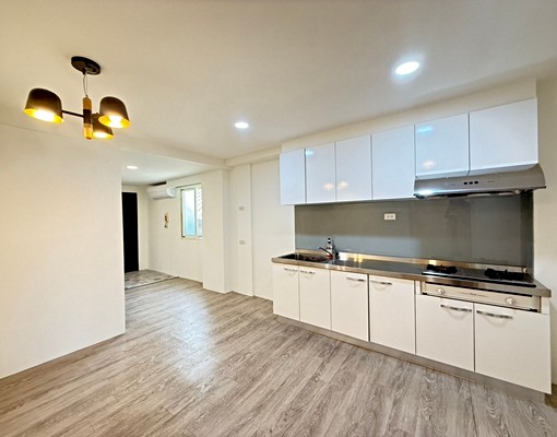 ✨鄰近審計新村,勤美商圈✨電梯正兩房新裝潢 - Image 4