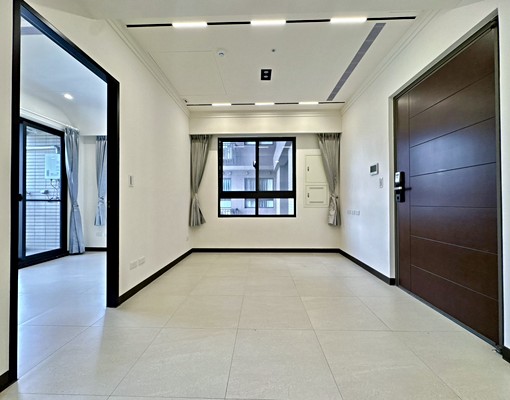 捷運約300公尺⭐皇翔MRT兩房平車⭐高樓層 - Image 1