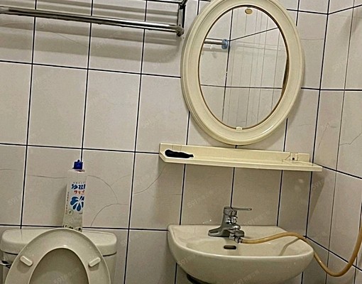 近板橋站小資族屋況佳溫馨獨立套房免爬高 - Image 4