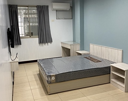 緊鄰北區成大城之永康區中山南路大金冷氣裝潢獨洗套房 - Image 1