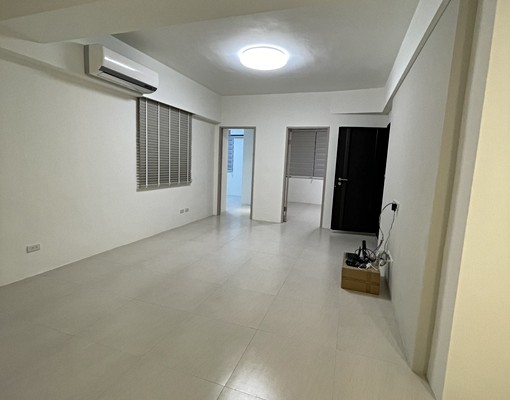 喬陽社宅/全新高檔裝潢3+1房/商圈完善/鷺江國小✅租補入戶 - Image 1