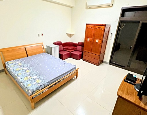 近北大【秒殺雅房】可租補.陽台採光佳.低樓層.乾溼分雙衛 - Image 1