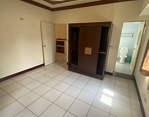 水湳愛買茶六全聯旁/精美三房含轎車位/可租補一層一戶三面採光 - 591租屋網 - Image 8