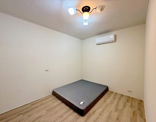 ✨超秒殺２房✨全新整理✨全配傢俱電✨近總站夜市✨租屋補助✨ - Image 4