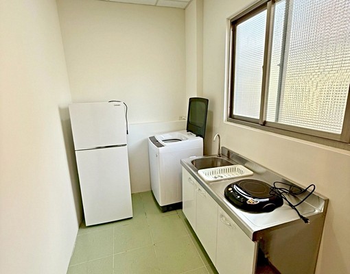 ✨超秒殺２房✨全新整理✨全配傢俱電✨近總站夜市✨租屋補助✨ - Image 5