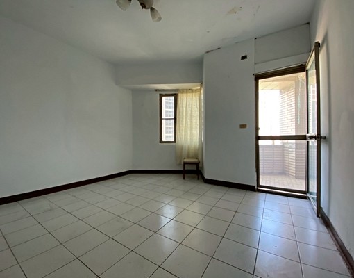 新興國小旁@珍珠官邸陽光大4房(可租補貓咪) - Image 10