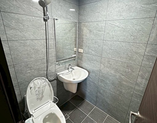 近北湖車站.近中國科大全新2房+平面車位(可租補,含管理費) - Image 11