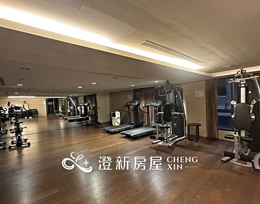 市中心電梯大套房✨獨立陽台洗衣機｜可養貓🐱有流理台警衛管理 - Image 11