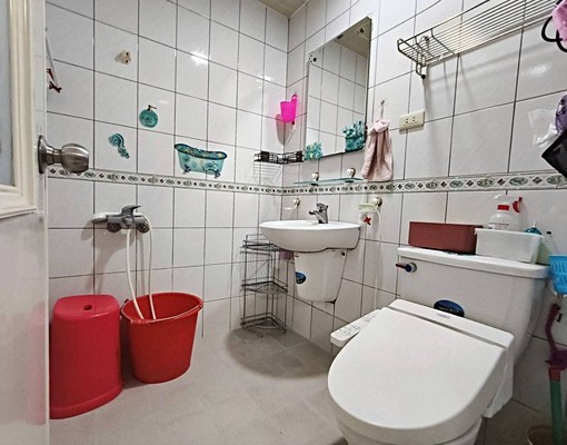 租-龍騰天下|高樓明亮三房家俱全含車含管|可租補 - Image 9