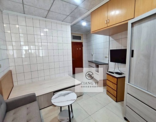 近市立醫院獨洗陽台套房✨全新傢俱✨可租汽車位 - Image 1