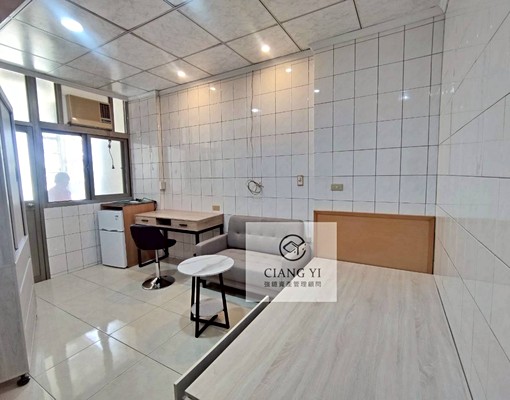 近市立醫院獨洗陽台套房✨全新傢俱✨可租汽車位 - Image 4