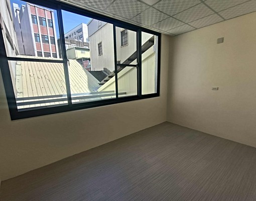 全新整理近市中心及城隍廟3房-1樓可店面2樓可住家-住店合一 - Image 4