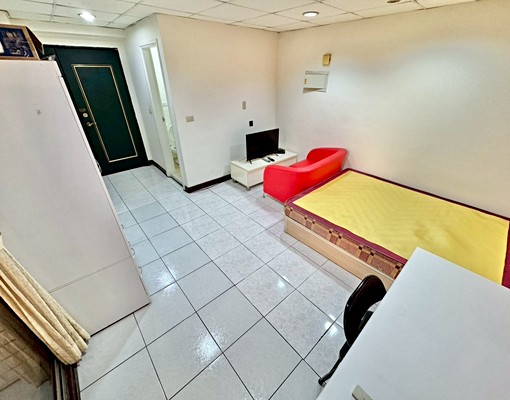 ✨可貓✨電梯陽台獨洗曬✨可戶籍租補✨台水電✨流理台✨近興大 - Image 4