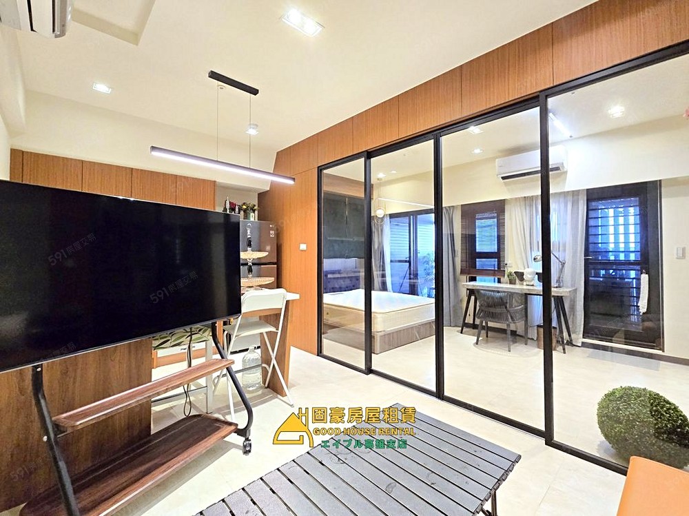 固豪👍愛河愛情河高樓景觀1大房平車 - Image 1