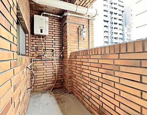 巨蛋捷運3分鐘/瑞豐夜市/皇苑3+1房 - Image 7