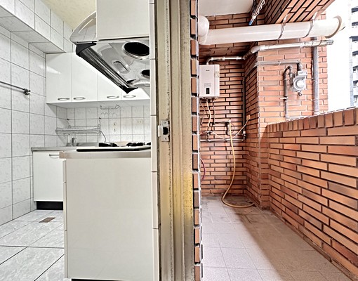 巨蛋捷運3分鐘/瑞豐夜市/皇苑3+1房 - Image 8