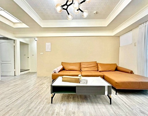 超大三房🔥機上車位⛪家具電可談🔥可租補可寵毛孩天堂 - Image 1