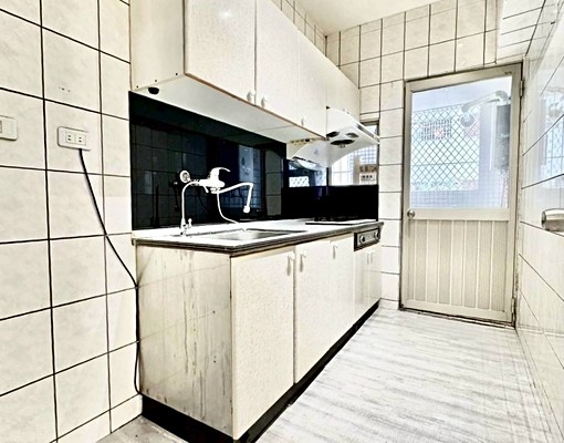 超大三房🔥機上車位⛪家具電可談🔥可租補可寵毛孩天堂 - Image 8