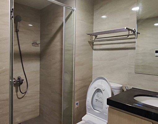 A靜宜弘光小豪宅家具電齊全附平面車位/可租補免仲介/大晟房屋 - Image 6