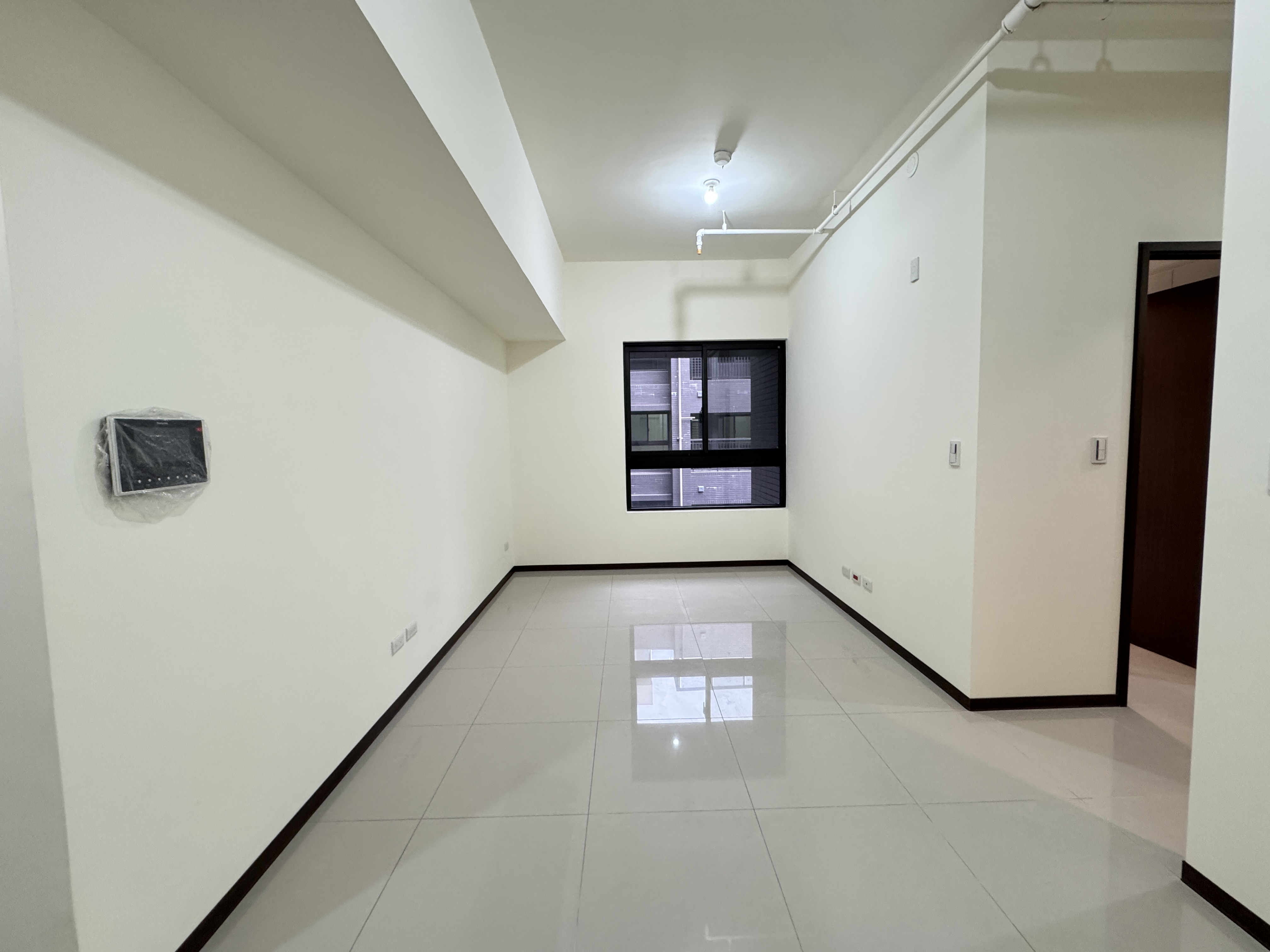 💯帝國高樓美三房雙衛+坡平車位💯