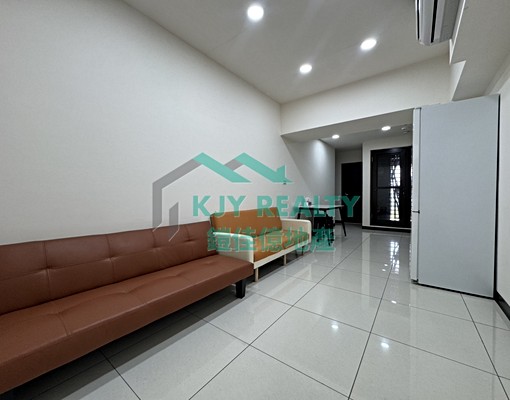 ★朗朗城心★全新落成電梯三房車位亮麗美景好屋 - Image 1