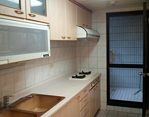 整層大樓,近武陵、龍安商圈四房含管理費 - Image 5