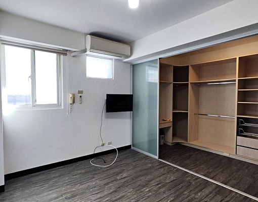 降價了電梯直達門口無障礙空間大露臺20坪徐匯捷運站電梯大兩房 - Image 13