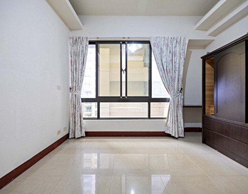 🏞美術館先看這間丨三房平面車位(含管理費+車位)🌞 - Image 5