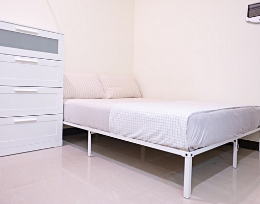 IKEA樓上獨立優質套房!家具全含!可寵.可租補! - Image 1