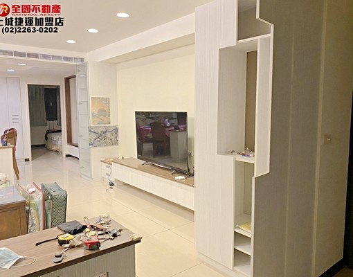 《全國》A17捷運生活圈✨含稅含管含車位可租補|屋況極佳 - Image 2