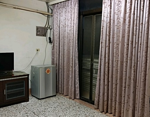 兩分鐘到家樂福家具電器設備! - Image 3