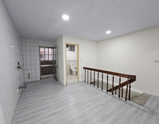 近瑞隆商圈二樓工作室全新整理 - Image 9