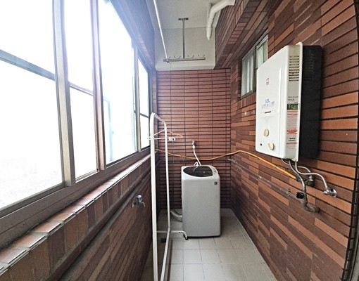 近瑞隆商圈二樓工作室全新整理 - Image 10