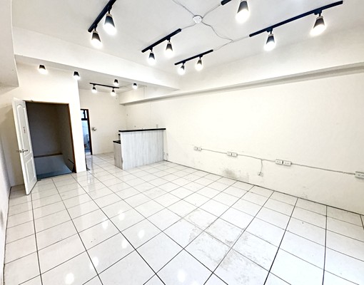 ✨逢甲金店面✨近逢甲後門💖適合美業玩具店 - Image 10