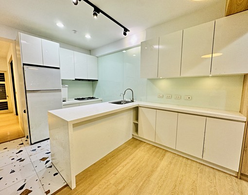 勤美園道第一排🌳大三房室內28坪🔰空間大好使用✅可寵租補 - Image 4