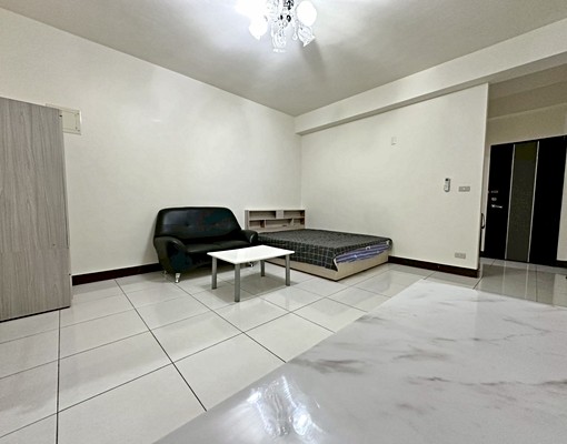 👑超大空間🌟可租屋補助🌟飲水機🌟獨洗🌟子母車 - Image 1