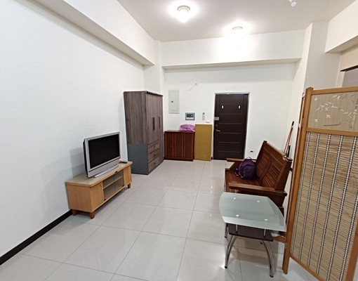 老街獨立電梯大套房,可租補免服務費 - Image 3