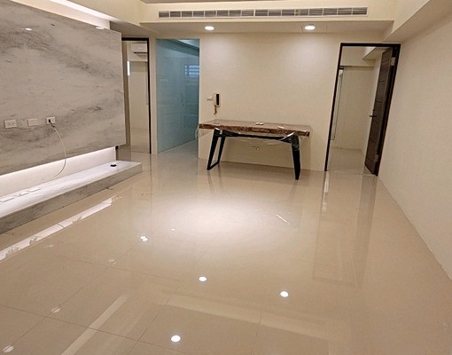 潭子勝利商圈漂亮採光三房 - Image 1