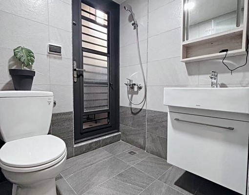 軍榮一街/東山/電梯/租補/大一房 - Image 4