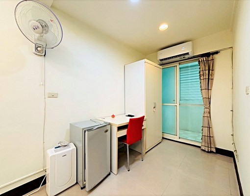 大管家✨逢甲商圈✨免爬樓梯一樓溫馨大套房✨傢俱電全✨秒殺釋出 - Image 10