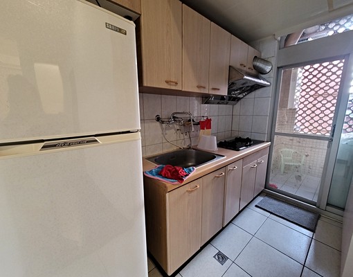 南區工學路三房裝潢附家具電雙平面車位(可租補) - Image 5