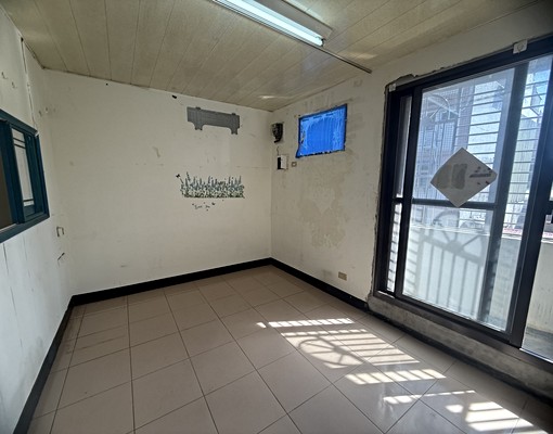 台北橋捷運站頂樓 - Image 1