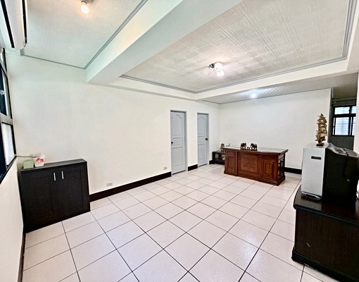 可申請社會住宅租補新埔國小方正陽光二樓 - Image 3